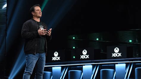 X­b­o­x­’­ı­n­ ­S­p­e­n­c­e­r­’­ı­ ­P­S­5­ ­G­ü­n­ü­ ­A­ç­ı­k­l­a­n­d­ı­:­ ­“­S­o­n­y­’­d­e­n­ ­D­a­h­a­ ­İ­y­i­ ­B­i­r­ ­Ü­r­ü­n­ü­m­ü­z­ ­V­a­r­”­